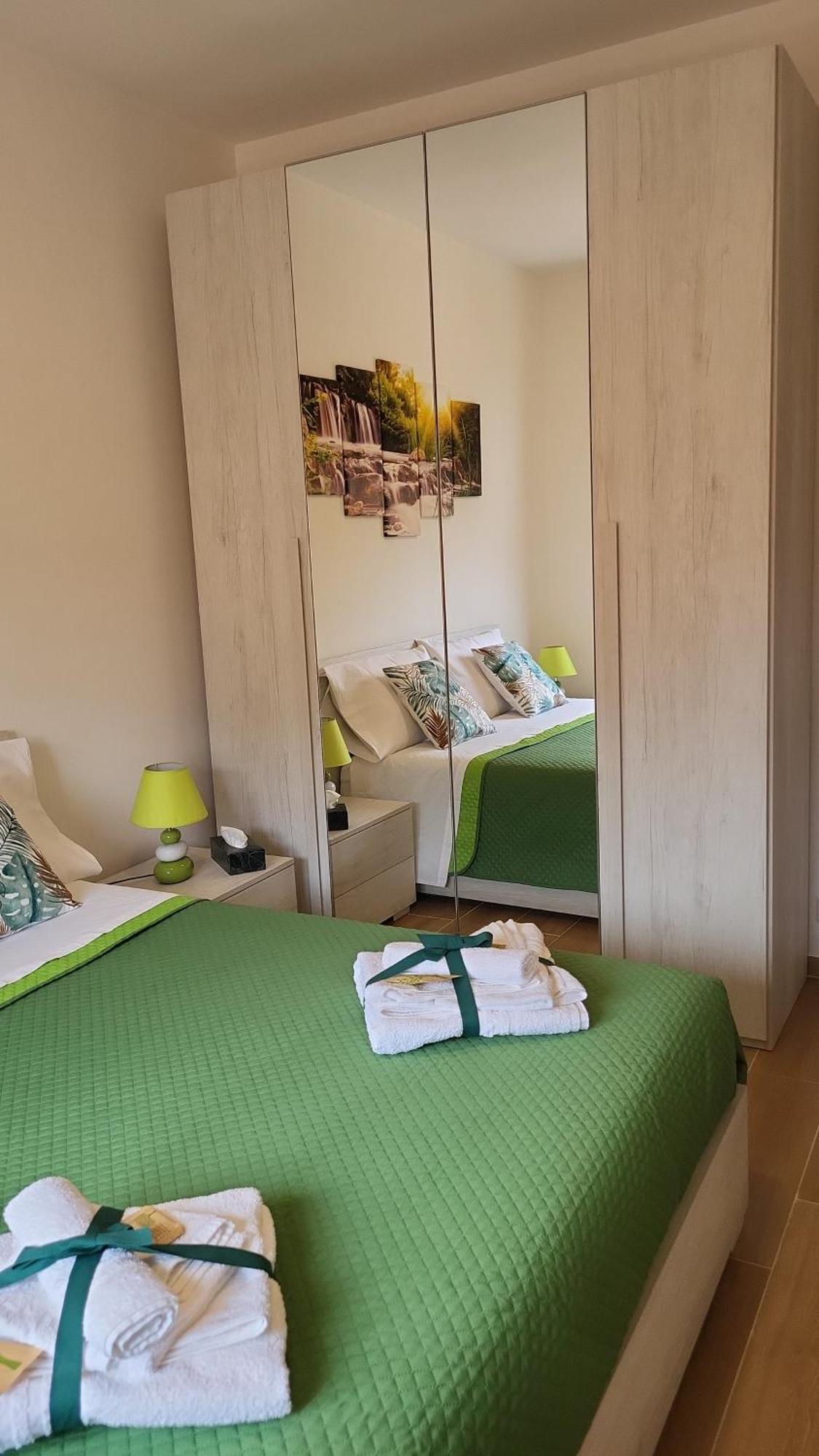 Di Gioia Home B&B Cosenza Bagian luar foto
